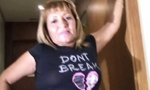 Real unexperienced mature stepmother enjoys to masturbate off