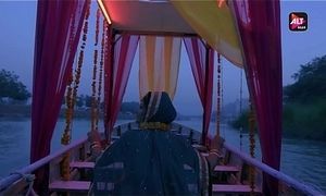 Aabha Paul in Gandi Baat (2019) S3 Hindi Original conclude Web Series - All vignettes In One @ https://www.xvids24x7.cf/2019/08/gandi-baat-2019-s3-hind