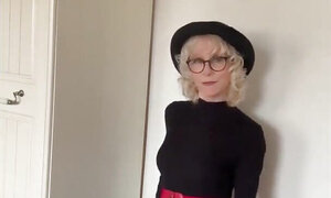 Sexy in Lacy Hotpants