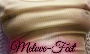 5.Naelor Playing With Melove's Long Nipples
