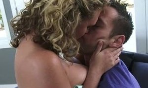 Scorching wifey Brooke Wylde gets meaty boobies inhaled