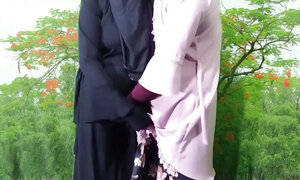 Desi boyfriend seduce her friend's wife for the whole night