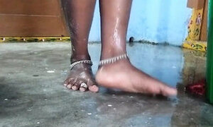 Trisha Bhabhi Shower