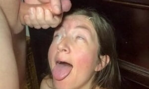 MASSIVE CUMSHOT RIGHT INTO MY EYES!