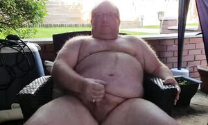 Daddy Wanks Outdoors and Cums