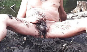 Steff165: Playing naked in the mud
