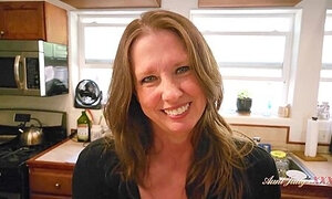 Autumn Recruits The Delivery Guy For Homemade Porno Shoot