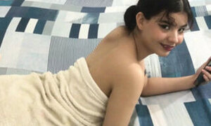 Mafelago with her boyfriend &mdash; skinny, rich and hot enjoys it all - Porno en Espa&ntilde;ol