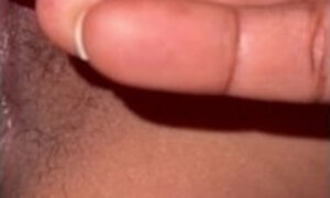 Pinay ask for vibrator cock wasn’t enough after she cum.