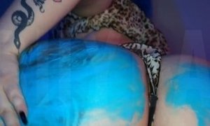 Thick pawg shaking her birthday cake blue icing dripping off and taste treat , best cake you can get