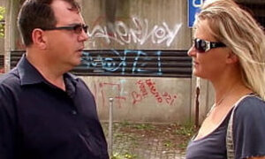 Reife deutsche Hausfrau geht mit altem Freund fremd