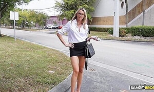 Tall Girl Alli - Horny Tall Girl Needs Bbc