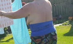 Buttercup Topless Gardening F Towel