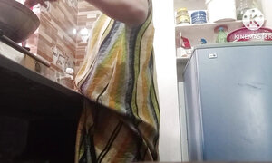 Indian Desi Hot Bhabhi Ko Devar Ne Mast Choda