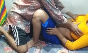 Hot girl desi village husband wife tightpush new video