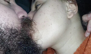 MOANING HORNY, WHILE LICKING AND KISSING THE NAUGHTY MOUTH OF THE BITCH WHO MASTURBATES HIS COCK