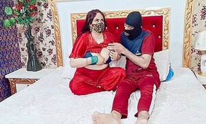Beautiful Pakistani Milf With Huge Boobs Romantic Sex With Her Boyfriend