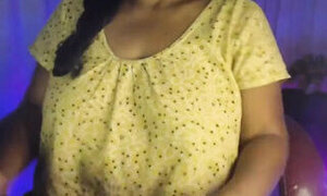 Desi Sexy Hot Girl Full Nude Boobs Show Dildo Hot Pussy Fucking.