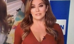 Morning Boobs with Robin Meade