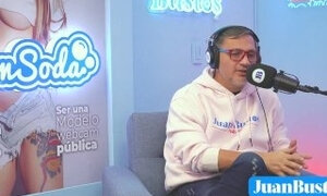 LATINA GigiDamessco Sex addict gets her pussy wet with FUCKMACHINE vibration on Podcast