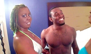 Poizon Ivy Shares A Bbc With Lisa Rivera