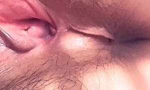 SPREADING PUSSY AND ASS OPEN IN THE SUN, SEXY ASIAN MILF