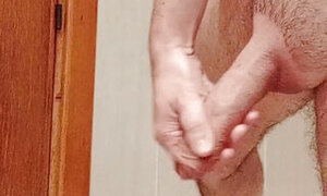 From soft to hard... Sexy real neighbor's cock mature and hairy gets huge and very hard in the shower and ends in thick cumshot!