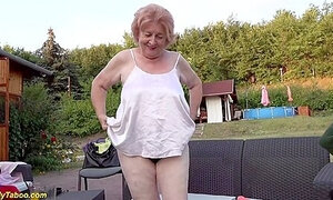 Rousse Au Gros Ventre Une Vraie Mature De 83 Ans Profite D