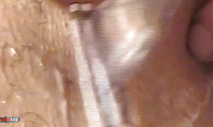 Martha: Shaving an Old Mature's Pussy