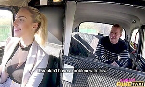 This Guy Fucks Me Like A Trooper In My Taxi