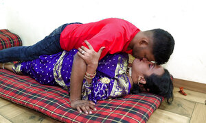 Indian Bhabhi had sex with her neighbor.