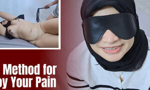 Hijab Girl Enjoy The Pain For The First Time - Minokiiko