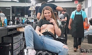 Naughty Barber Shop Employee Having - Parker Ambrose And Lucky Anne