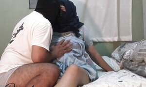 Live video of a Muslim couple. Hijab Girl Sex. Indian Muslim Couples. Indian Muslim Couple