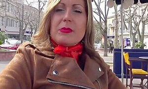 Andrea, Estheticienne Coquine, Se Fait Baiser Dans Tous Les Sens 15 Min