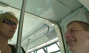 Tourist talked into hot stuff