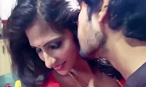 Kinky Savita Bhabhi Has Affair With Husbands Friend
