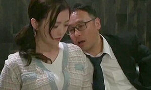 Jl885 - Eng - Wife Nude Modelling
