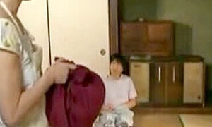 Japan Mom Getting Fucked When Husband Is Out