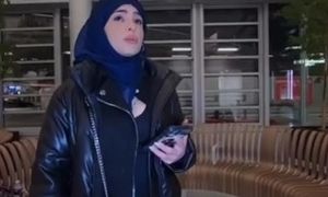 Roia Hamidi fucks for a plane ticket