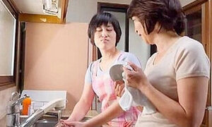hot japonese mother in law 000