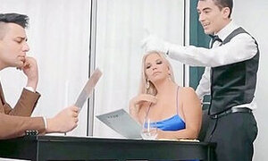 Blondie Fesser dining on the Masseurs dick