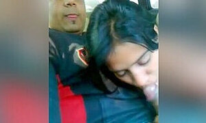 Lecture sucking cock inside car wid sexy audio