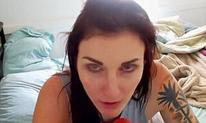 Kelly Payne - Step mom Gets You Ready For School One